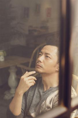 段奕宏