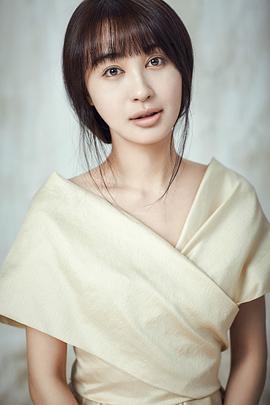 李菲儿