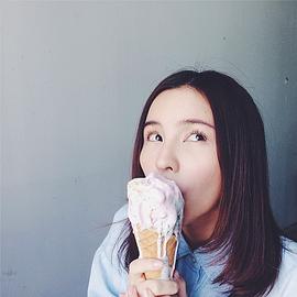 苏查·玛娜英