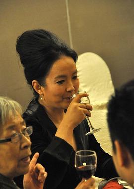 吕丽萍