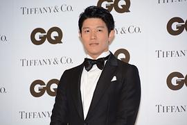 铃木亮平
