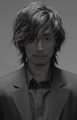 藤冈靛
