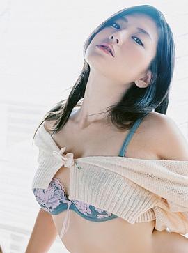 矢吹春奈