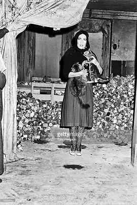 Edith 'Little Edie' Bouvier Beale