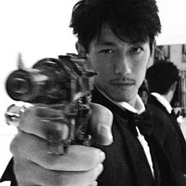 藤冈靛