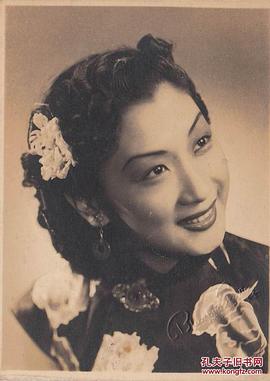 周曼华
