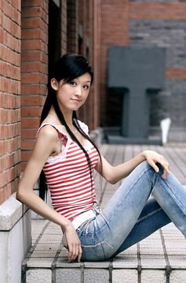 张雯