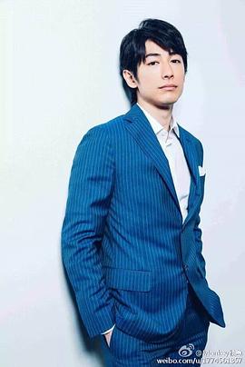 藤冈靛