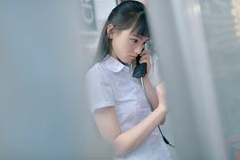 黄灿灿