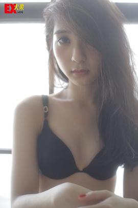 松冈菜摘