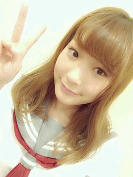 高槻加奈子