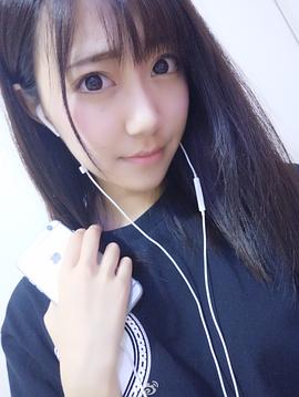 冯薪朵