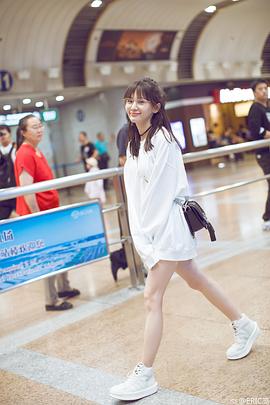 王子文