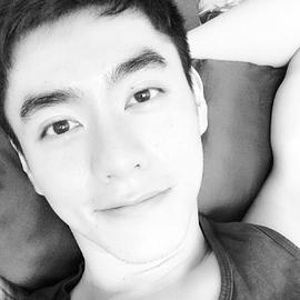 李程彬