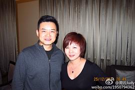 李佳明