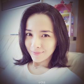 李佳
