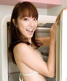 山本梓