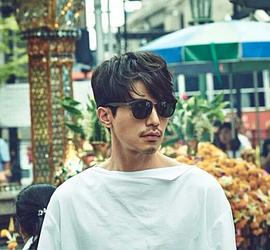 李栋旭
