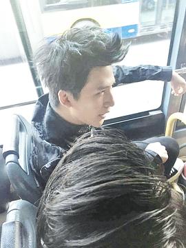 大张伟