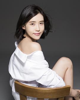 施予斐