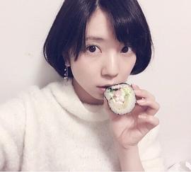入来茉里