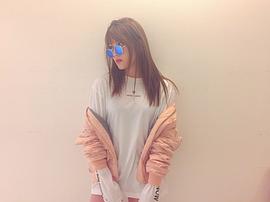 入山杏奈