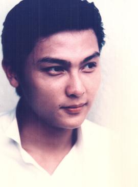 关礼杰