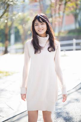 水谷果穂
