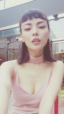 赵莹
