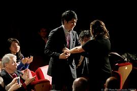 松山研一