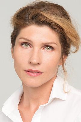Svetlana Kamynina