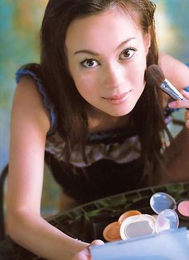 佐伯日菜子