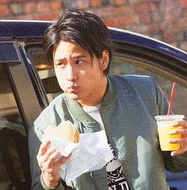 桐山照史
