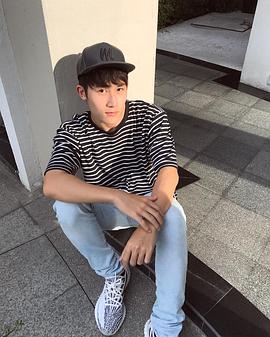 查温·利基恰容旁