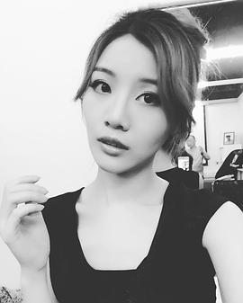 吴沚默