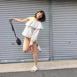 我妻三轮子