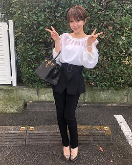 小泉彩