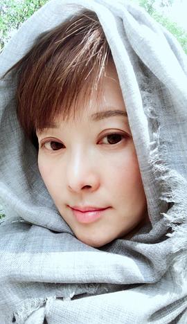 袁立