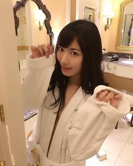 由爱可奈