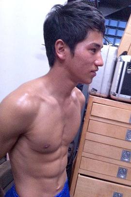 大内田悠平