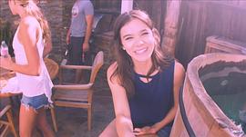 海莉·斯坦菲尔德