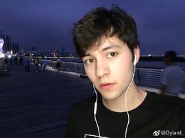 钟逸伦