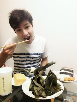钟逸伦