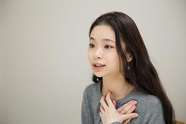 趣里