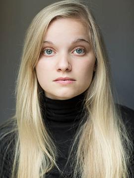 Eva Sayer