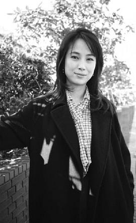 立原麻衣