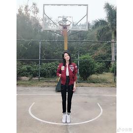 张雯
