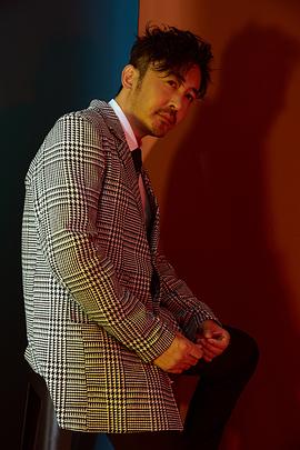 李雅男