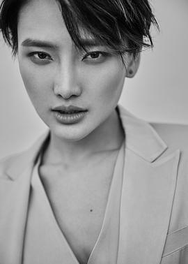 王曼玉