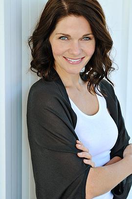 Caitlin Nicol-Thomas